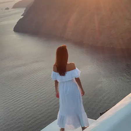 Csky Santorini Hotell 3*