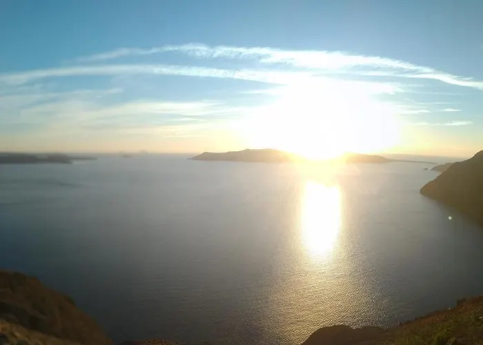 Csky Santorini מלון 3*