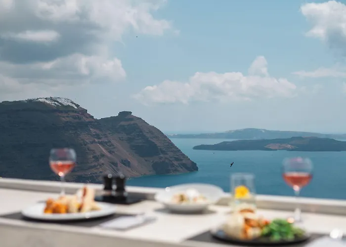 Csky Santorini מלון