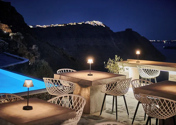 Csky Santorini מלון אימרוביגלי