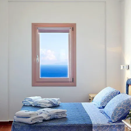 Csky Santorini 3*