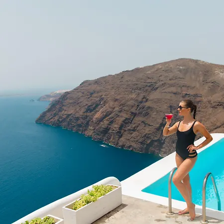 Csky Santorini ホテル 3*