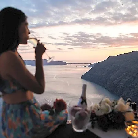 Csky Santorini إيميروفيغلي