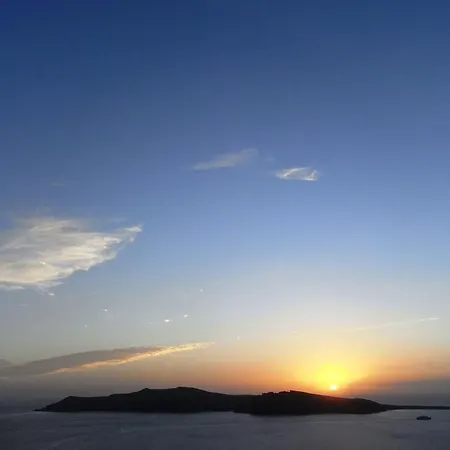 Отель Csky Santorini