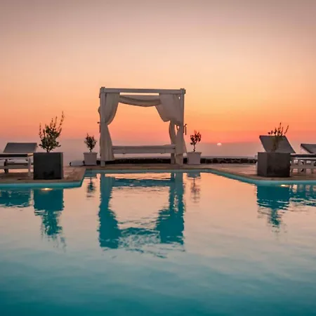 Отель Csky Santorini 3*