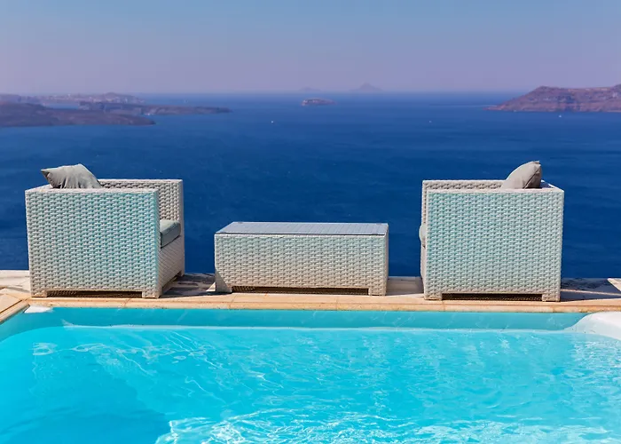 Csky Santorini 3* إيميروفيغلي