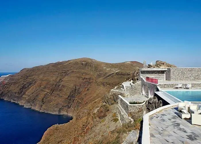 Csky Santorini فندق إيميروفيغلي