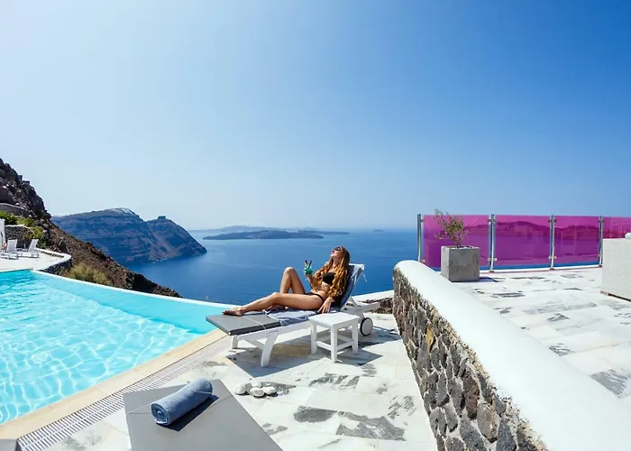 Csky Santorini إيميروفيغلي